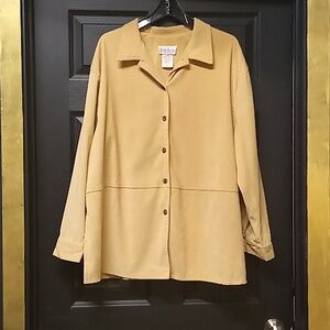 Lady Dorby soft button down top